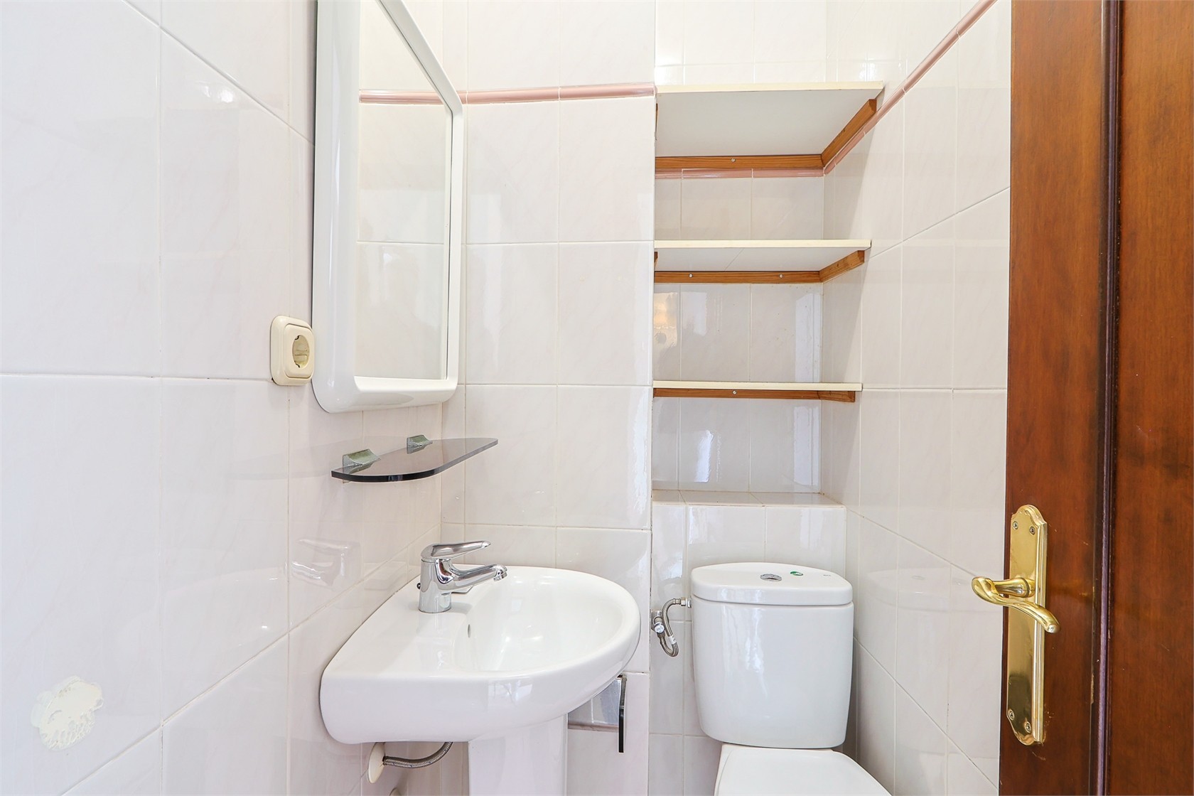 Spacious Apartment near Plaza Cavana, Nerja - 25