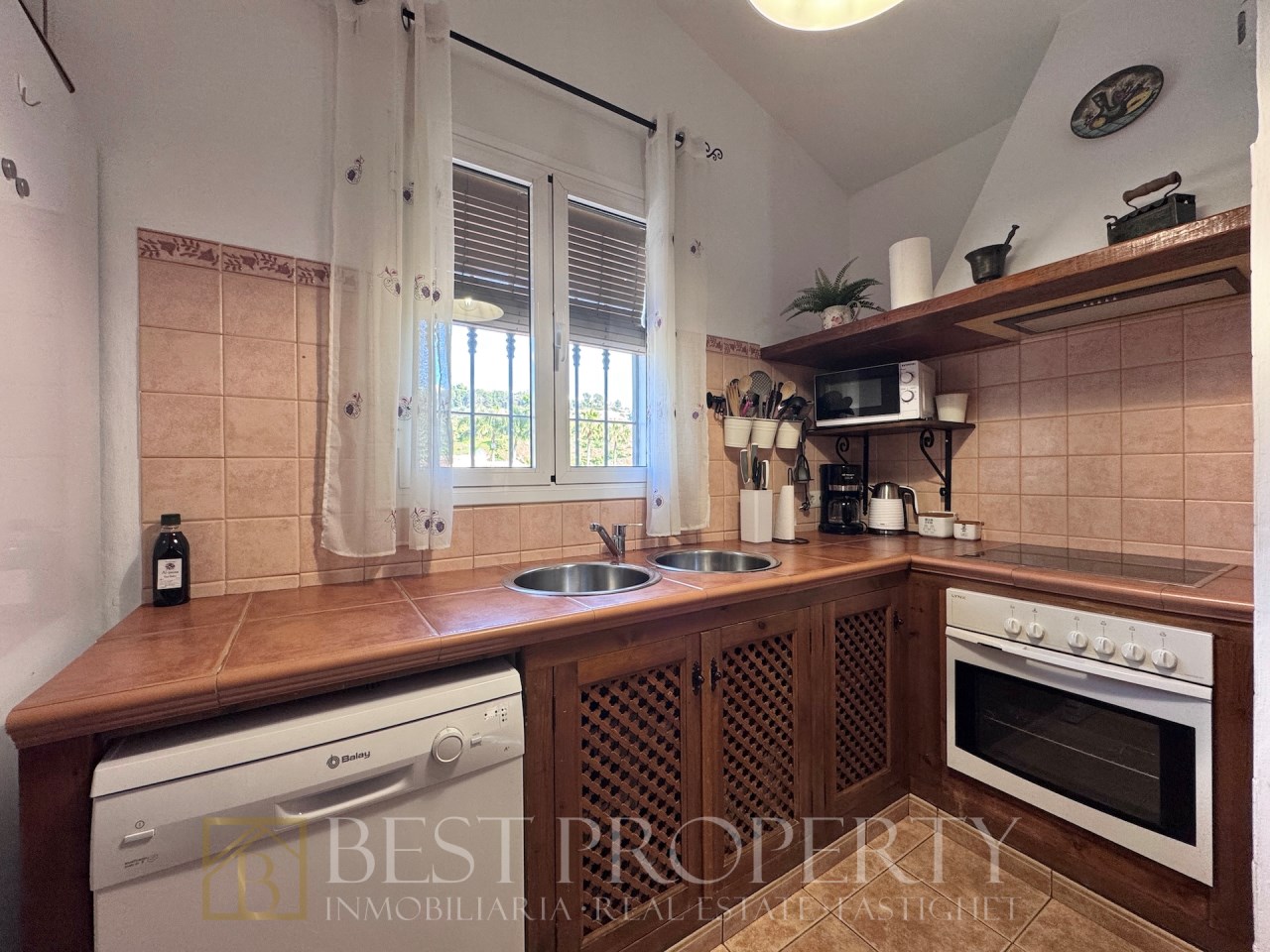 Country house for sale in Frigiliana - 10
