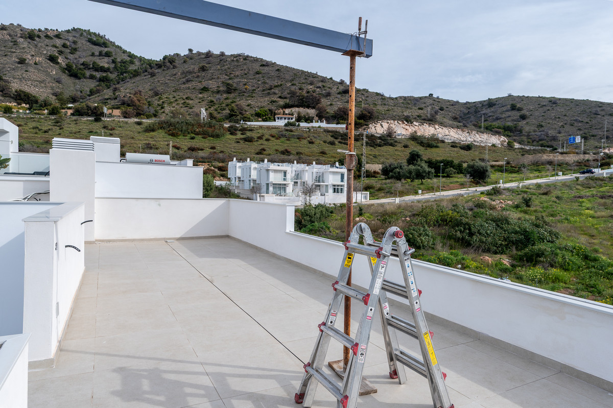 Newly Built Villa with Sea Views in West Nerja - 6