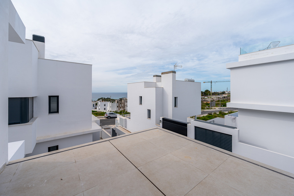 Newly Built Villa with Sea Views in West Nerja - 22