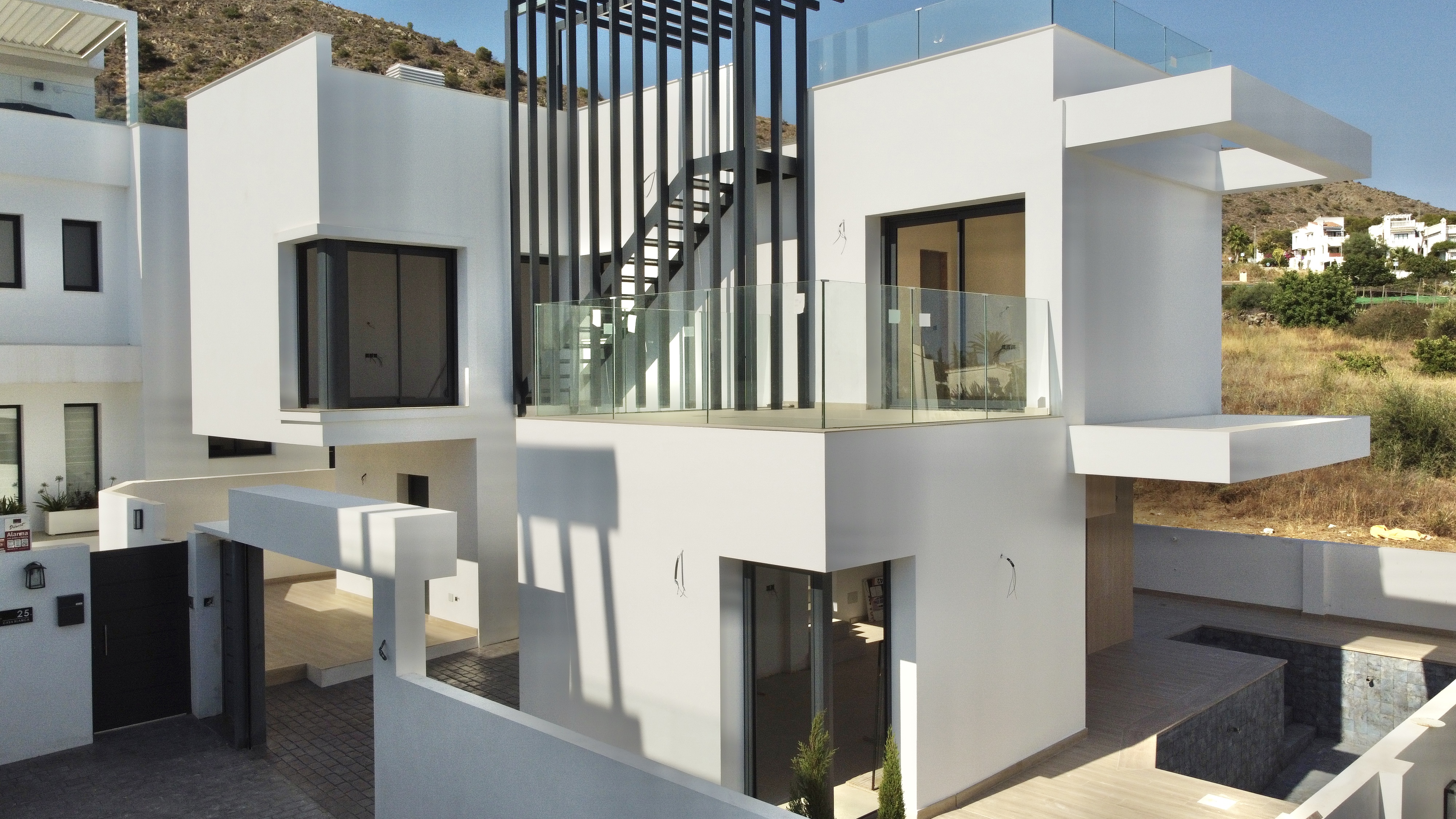 Villa for Sale in Capistrano, Nerja | 5 Bed | Sea Views | Pool - 3