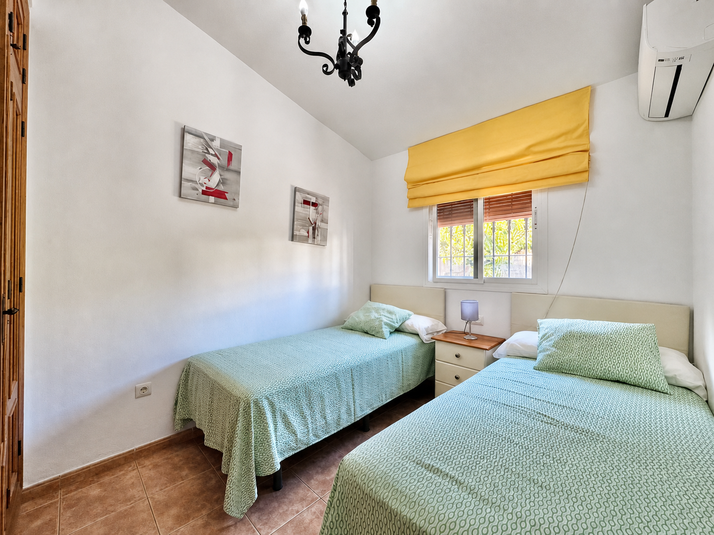 Country House for Sale in Frigiliana | 2 Bed | Pool | Tourist License - 12