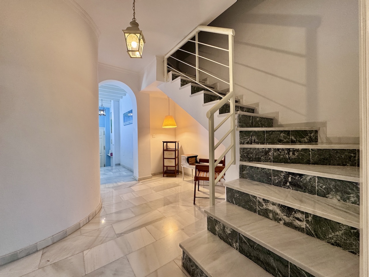 Small terrace with access to the kitchen