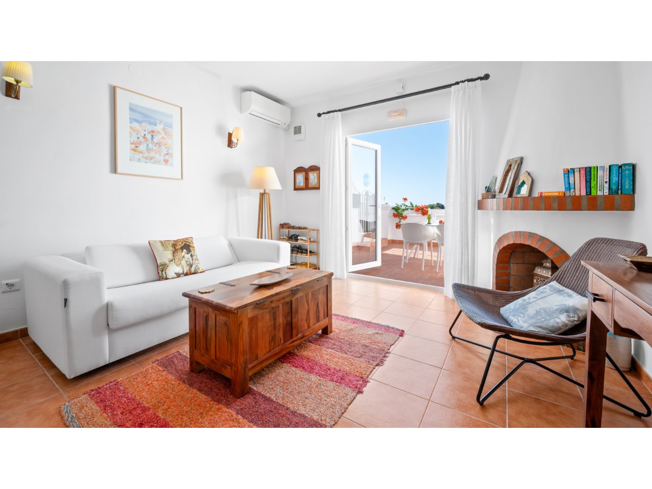 Apartment in Burriana, Nerja - Image 8