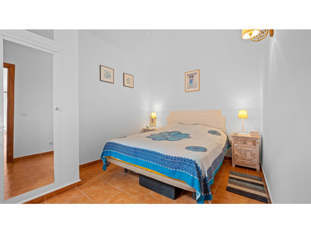 Apartment in Burriana, Nerja - Image 13