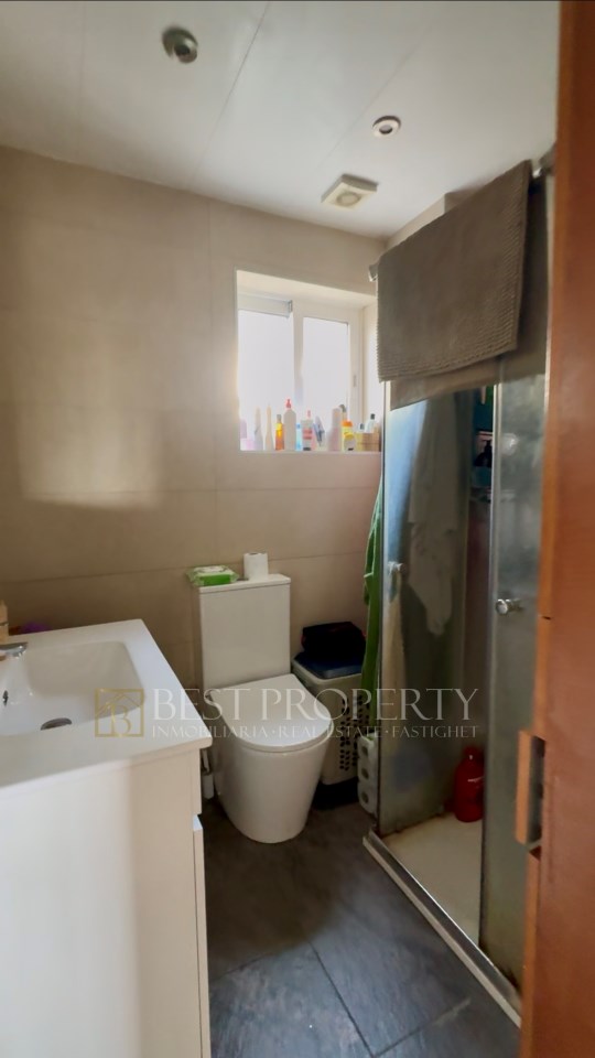 Apartment for sale in Benalmádena, Arroyo de la Miel - Photo 12