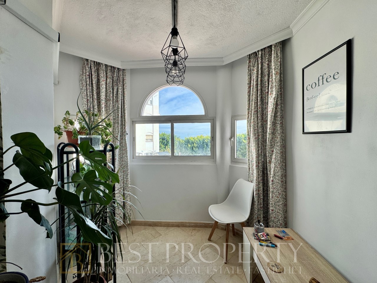 Apartment for sale in Benalmádena, Arroyo de la Miel - Photo 5