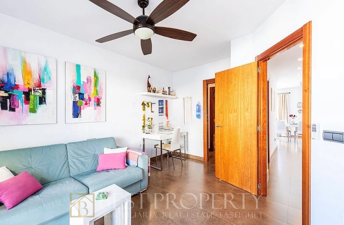 Luxury penthouse Plaza España Nerja - Image 14