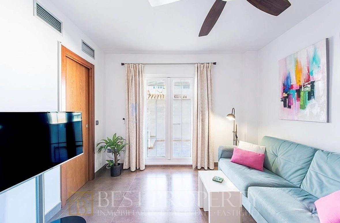 Luxury penthouse Plaza España Nerja - Image 15